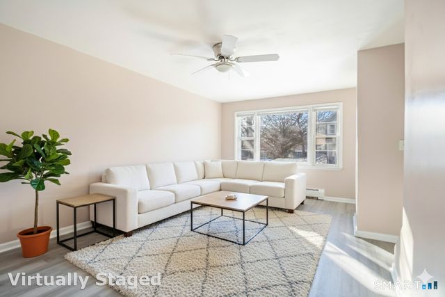 30 Kent Avenue, Bridgeport, CT 06610