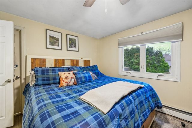 8 Sweet Fern Trail, Narragansett, RI 02874
