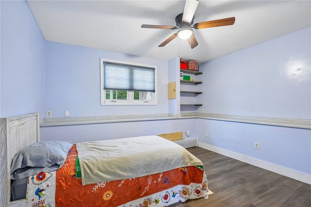 8 Sweet Fern Trail, Narragansett, RI 02874