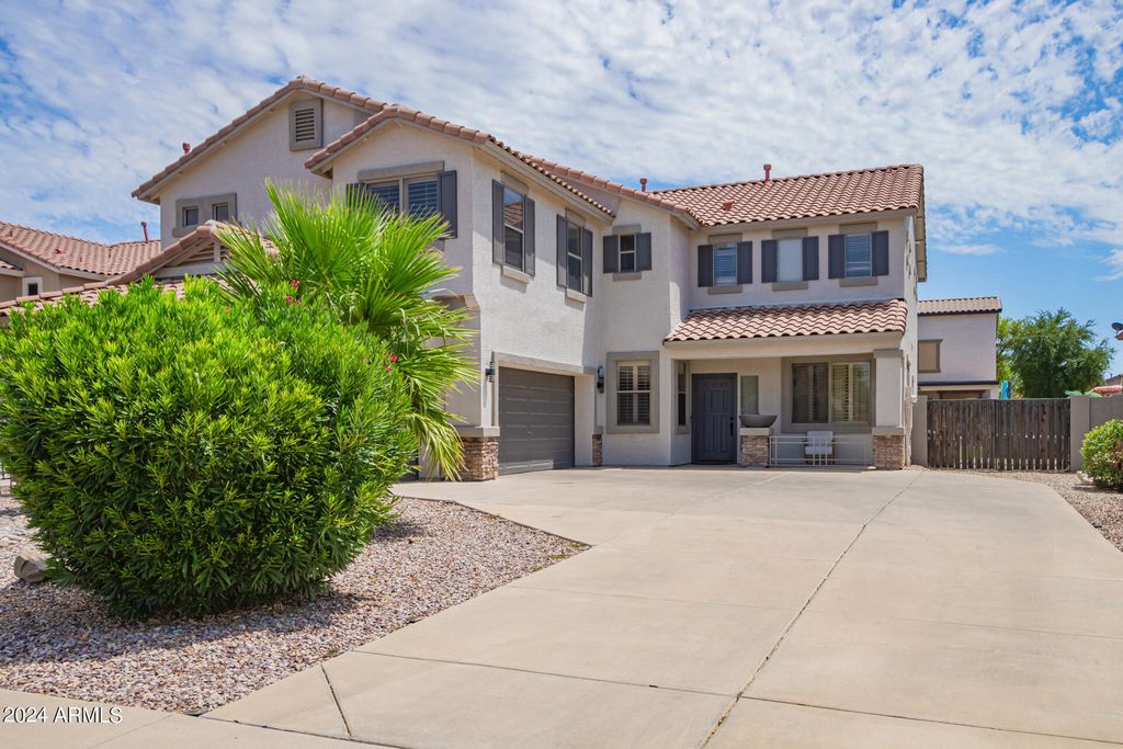 941 W DEXTER Way, San Tan Valley, AZ 85143 — exterior