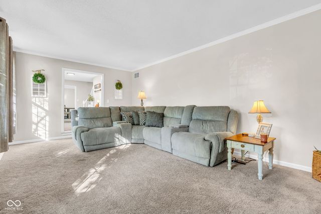 3809 Coventry Way, Carmel, IN 46033