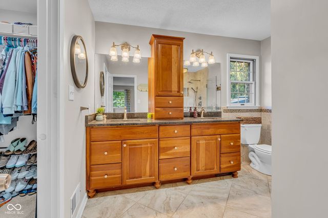 3809 Coventry Way, Carmel, IN 46033