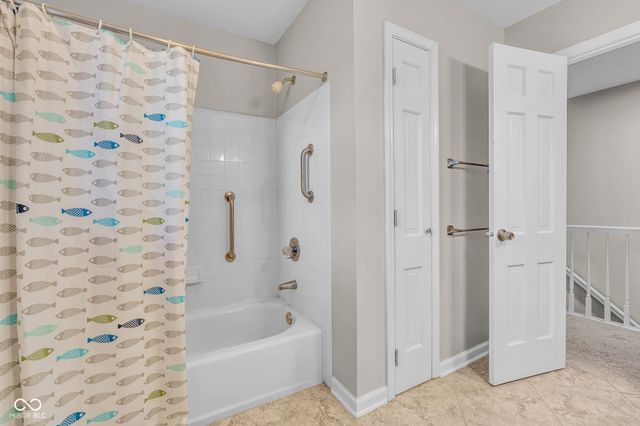 3809 Coventry Way, Carmel, IN 46033