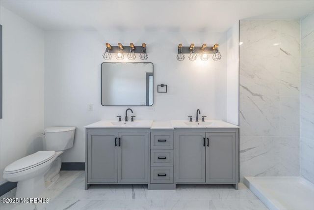 187 Grand Central Parkway, Bayville, NJ 08721