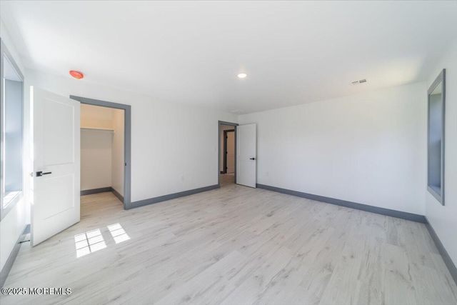 187 Grand Central Parkway, Bayville, NJ 08721