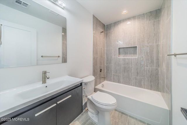 187 Grand Central Parkway, Bayville, NJ 08721