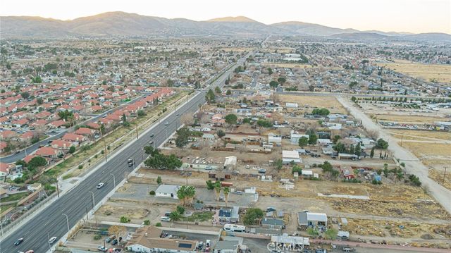 3339 E Avenue S, Palmdale, CA 93550