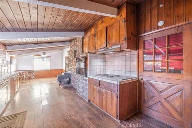 3339 E Avenue S, Palmdale, CA 93550