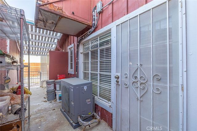 3339 E Avenue S, Palmdale, CA 93550