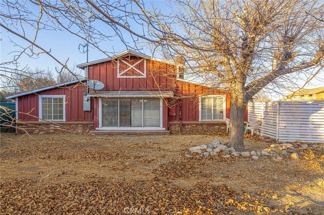 3339 E Avenue S, Palmdale, CA 93550