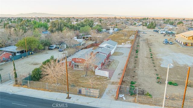3339 E Avenue S, Palmdale, CA 93550