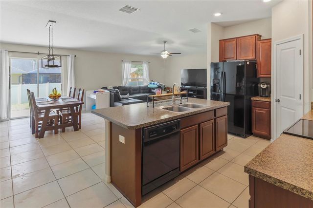 135 CASCADE BEND DRIVE, Ruskin, FL 33570