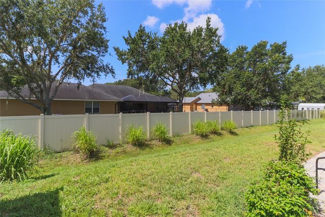 135 CASCADE BEND DRIVE, Ruskin, FL 33570