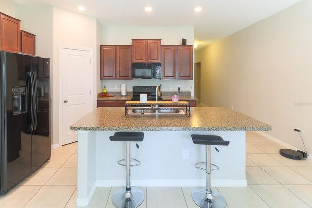 135 CASCADE BEND DRIVE, Ruskin, FL 33570