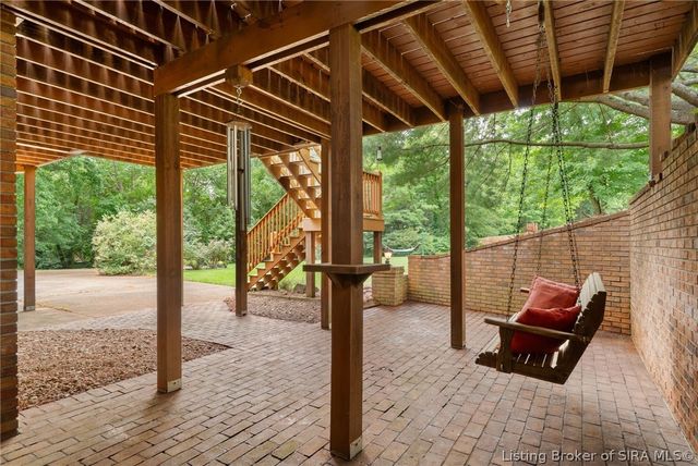 3625 Greenfield Drive, New Albany, IN 47150