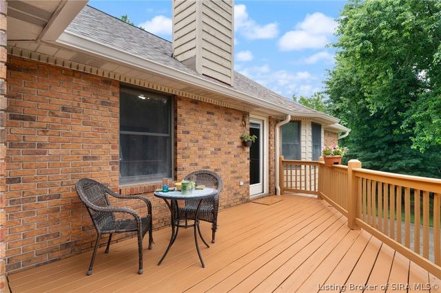 3625 Greenfield Drive, New Albany, IN 47150