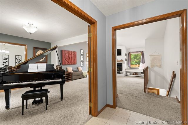 3625 Greenfield Drive, New Albany, IN 47150
