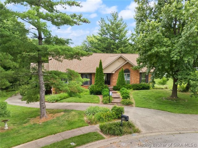 3625 Greenfield Drive, New Albany, IN 47150