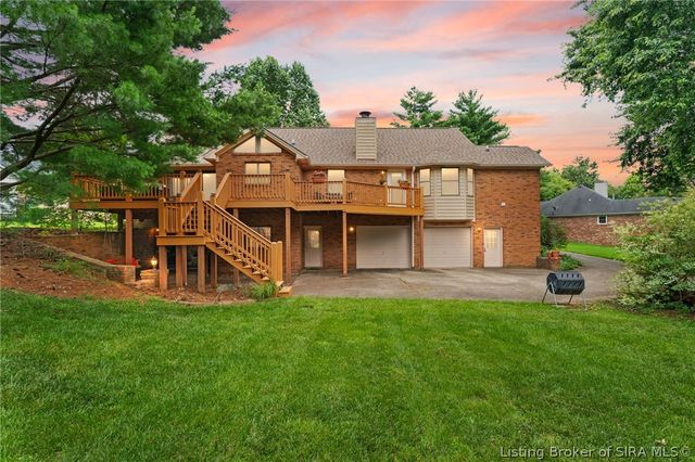 3625 Greenfield Drive, New Albany, IN 47150