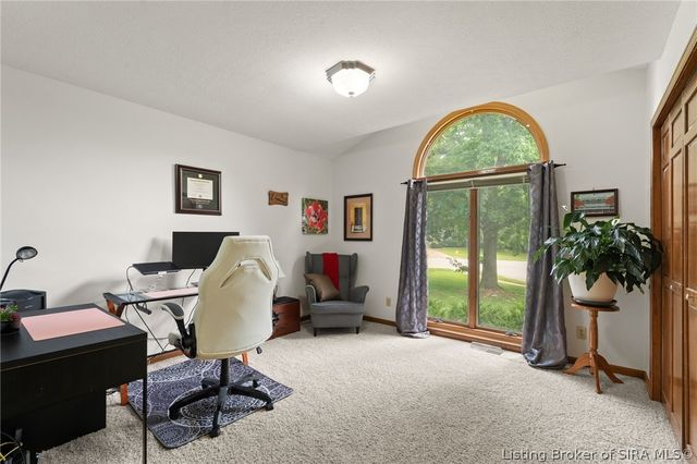 3625 Greenfield Drive, New Albany, IN 47150