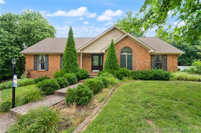 3625 Greenfield Drive, New Albany, IN 47150
