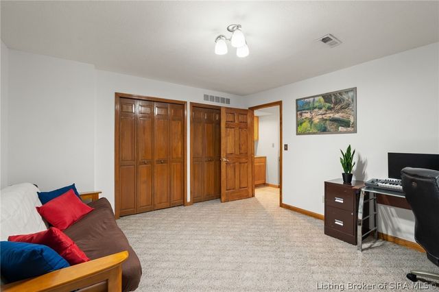 3625 Greenfield Drive, New Albany, IN 47150