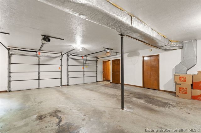 3625 Greenfield Drive, New Albany, IN 47150