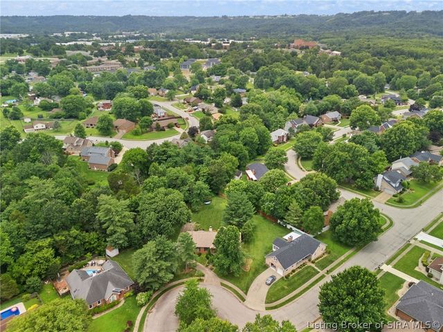 3625 Greenfield Drive, New Albany, IN 47150