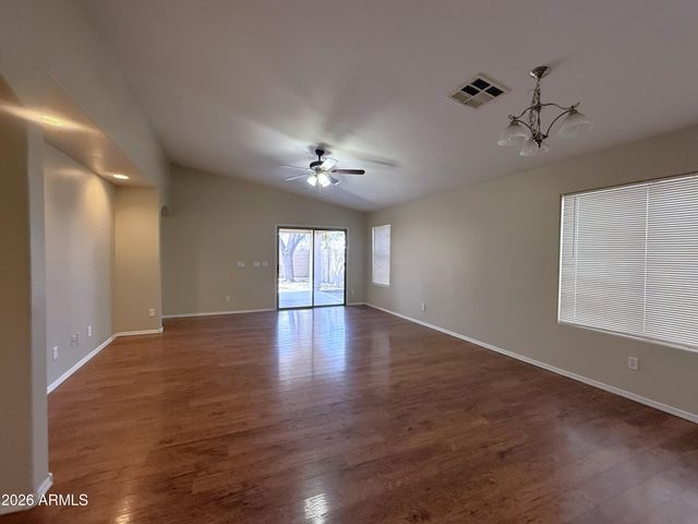 10035 W HESS Street, Tolleson, AZ 85353