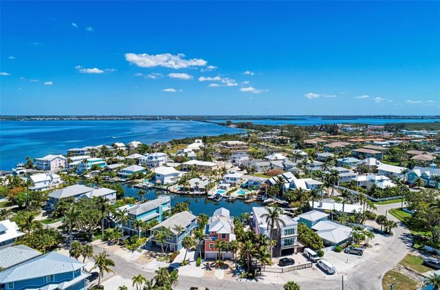 203 N HARBOR DRIVE, Holmes Beach, FL 34217