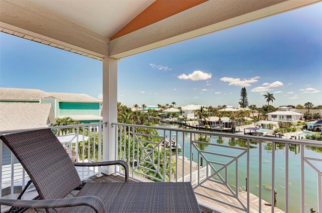 203 N HARBOR DRIVE, Holmes Beach, FL 34217