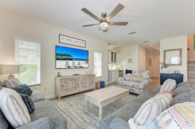 203 N HARBOR DRIVE, Holmes Beach, FL 34217