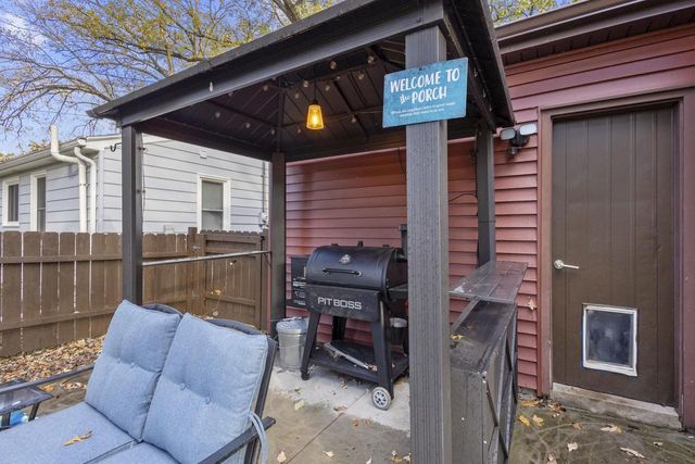 1502 12TH AVENUE, Green Bay, WI 54304