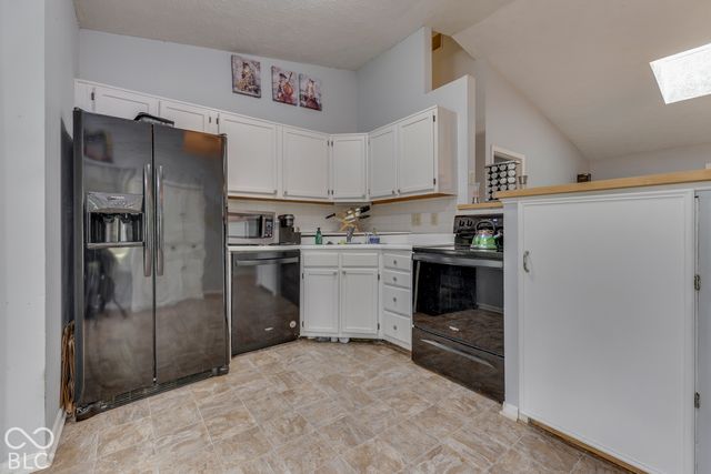 5930 Timber Lake Way, Indianapolis, IN 46237