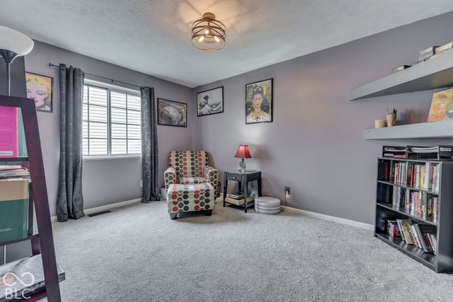 5930 Timber Lake Way, Indianapolis, IN 46237