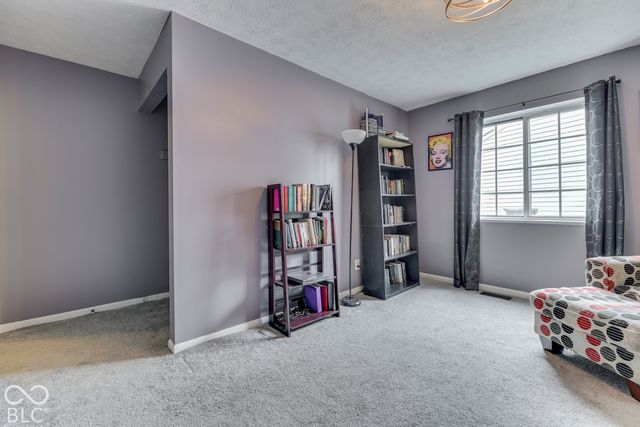 5930 Timber Lake Way, Indianapolis, IN 46237