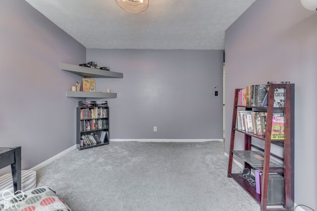 5930 Timber Lake Way, Indianapolis, IN 46237