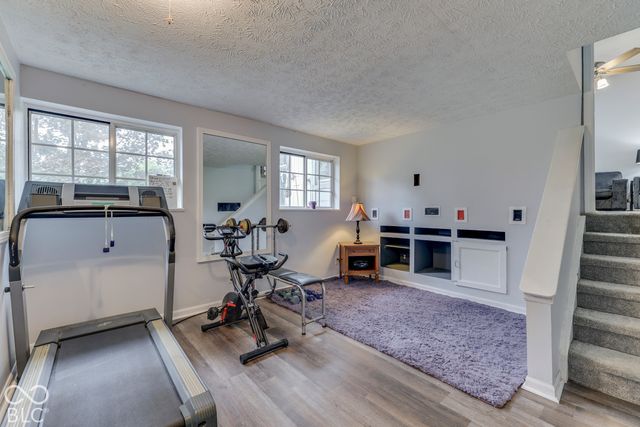 5930 Timber Lake Way, Indianapolis, IN 46237