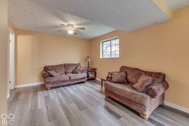 5930 Timber Lake Way, Indianapolis, IN 46237