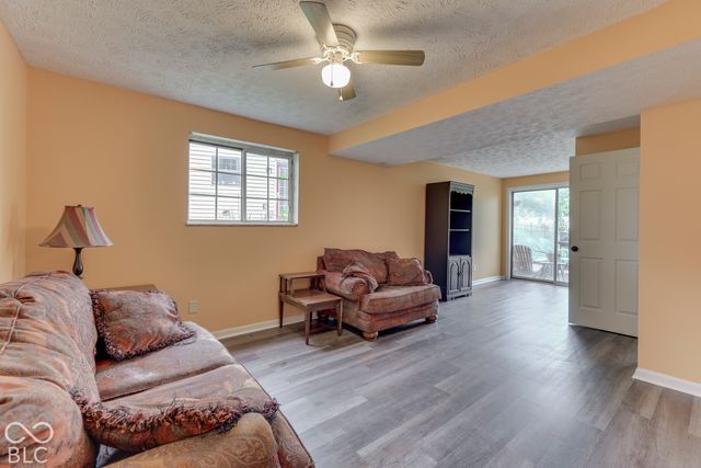 5930 Timber Lake Way, Indianapolis, IN 46237
