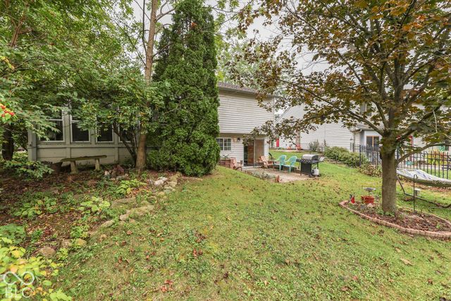 5930 Timber Lake Way, Indianapolis, IN 46237