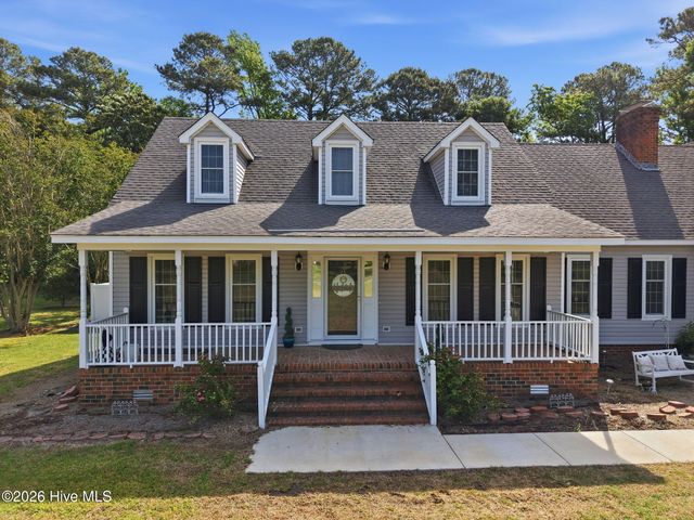 3163 Fox Run Circle, Kinston, NC 28504