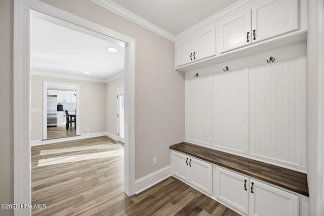 3163 Fox Run Circle, Kinston, NC 28504