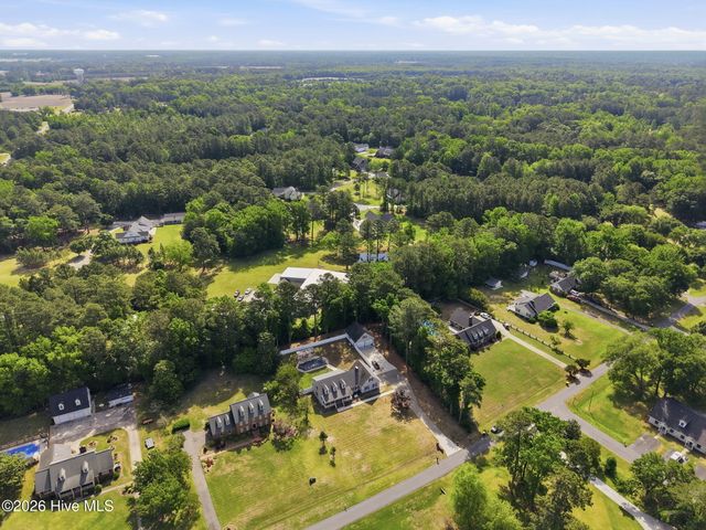 3163 Fox Run Circle, Kinston, NC 28504