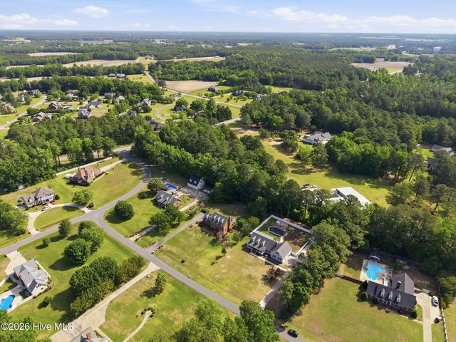 3163 Fox Run Circle, Kinston, NC 28504