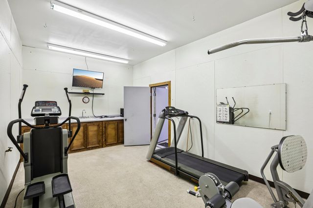 101 Flint Rock TRL, Spicewood, TX 78669