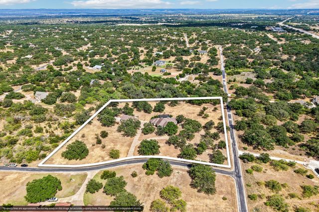 101 Flint Rock TRL, Spicewood, TX 78669
