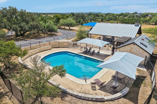 101 Flint Rock TRL, Spicewood, TX 78669