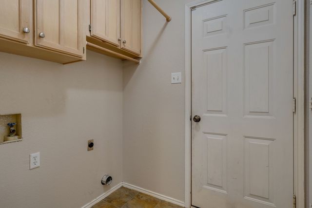 7317 Amber Drive, Watauga, TX 76148