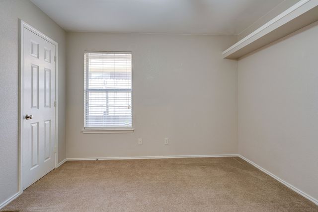 7317 Amber Drive, Watauga, TX 76148